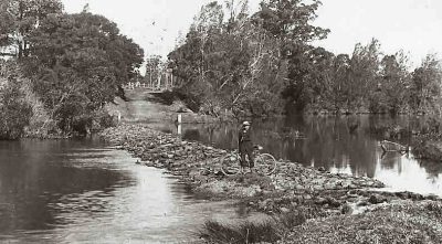 Photograph of Clarkson's Crossing on the Wallamba River taken around 1914-15
